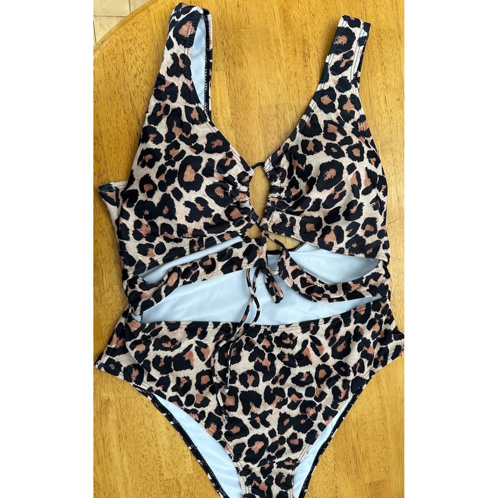 Daci Plus Size Cutout One Piece Swimsuits Tummy Control Bathing Suits V Neck 2XL - Picture 3 of 3